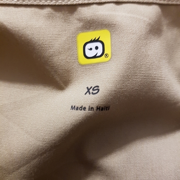 Wonder Wink women's XS Scrub tops 2 size XS, tan & teal, NWT - Picture 7 of 11